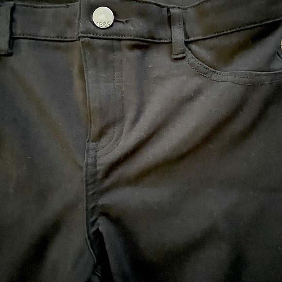 NWOT Audrey style! CONCERT BLACK. Timeless, chic,  Stretch Skinny PONTE pants - Picture 4 of 9